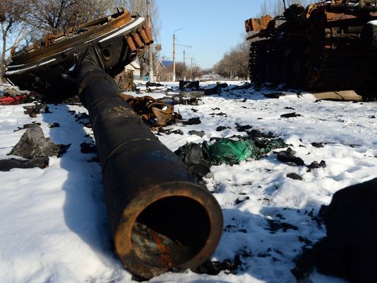 Обломки украинской армии. Углегорск, близ Дебальцева, 18 февраля.  Фото: Василий Максимов, AFP / Getty Images